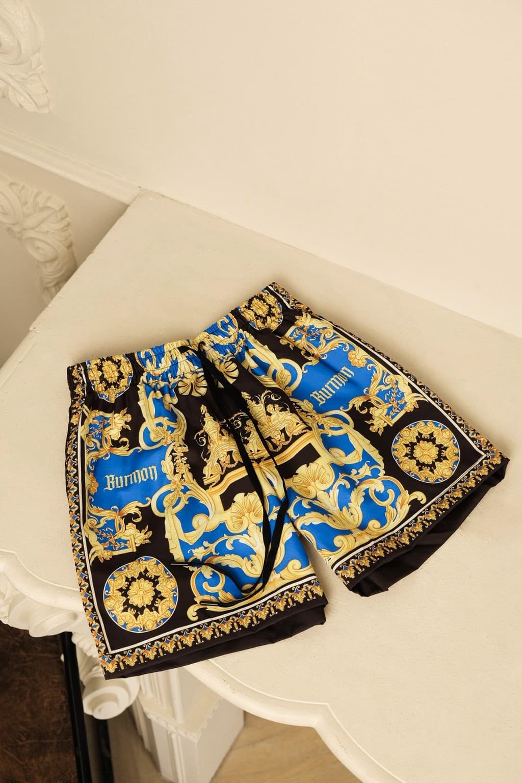 Baroque Pattern Short