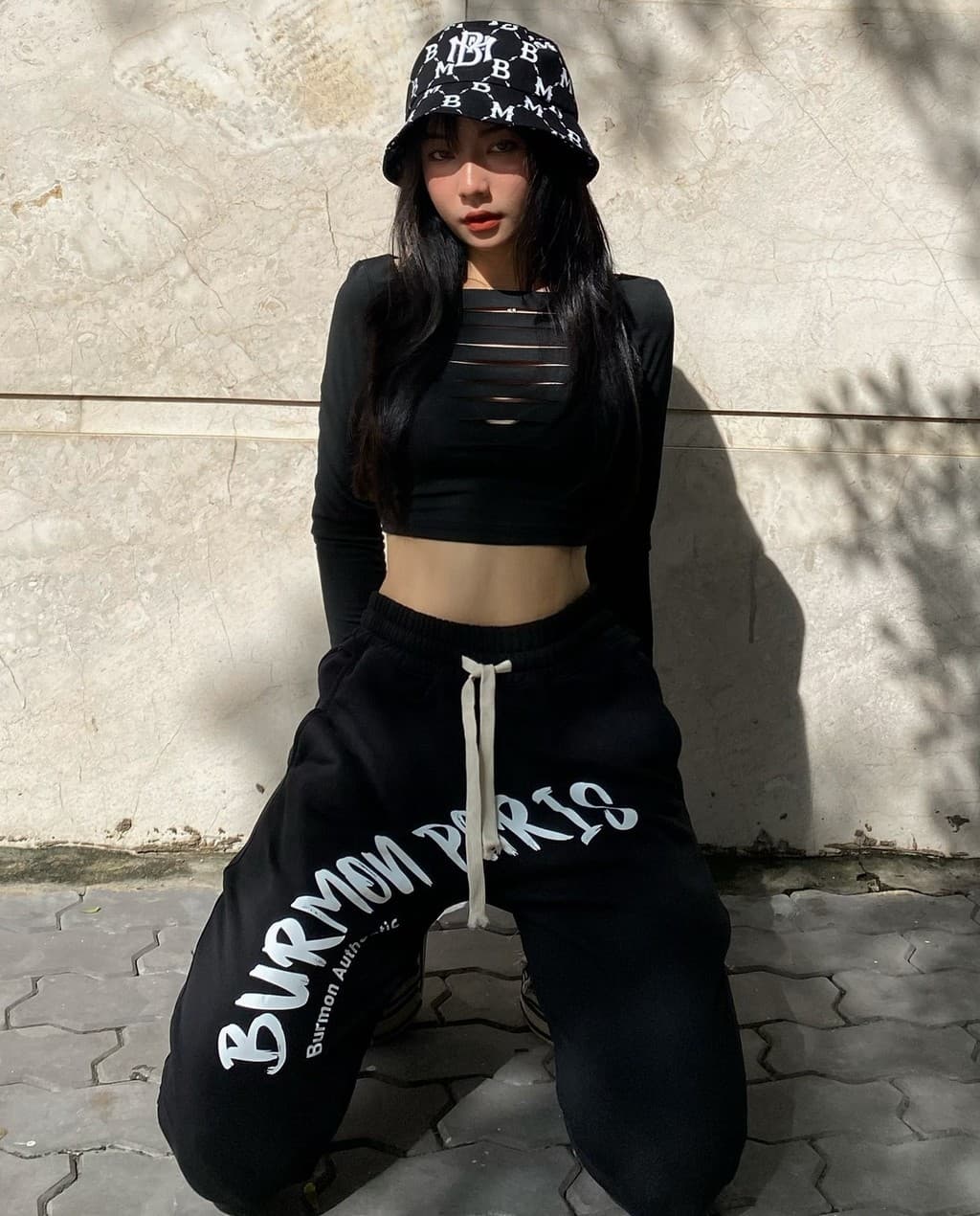 Bucket Black