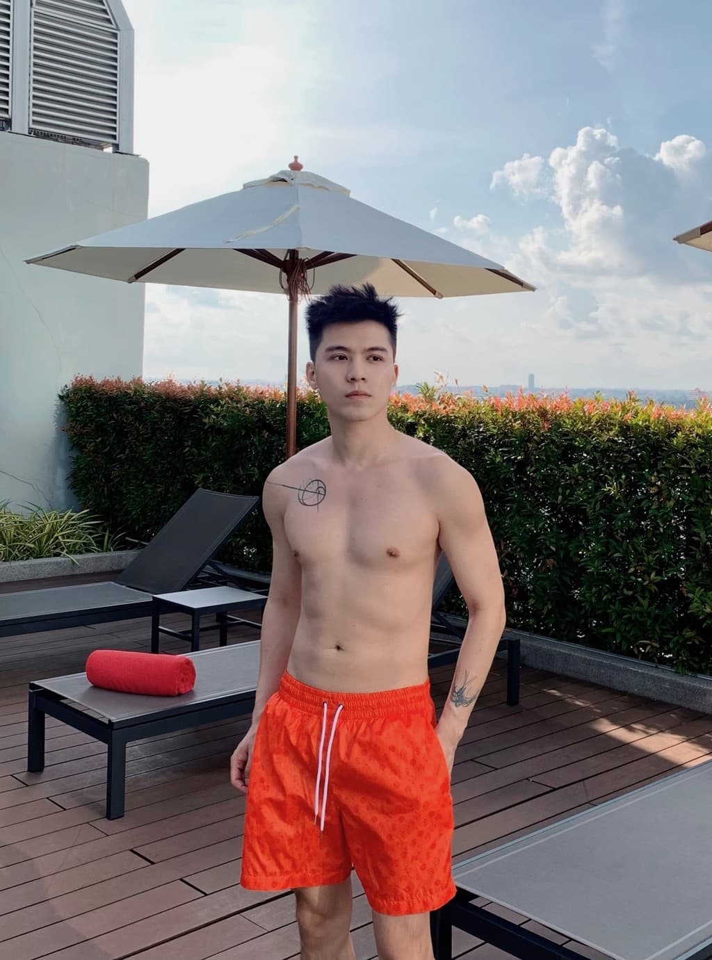 BM Money Orange